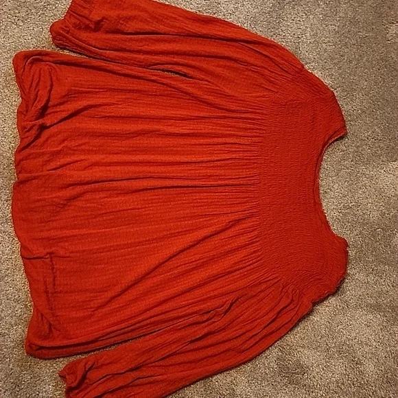 Top size Small - Picture 5 of 5